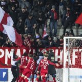 Bienne jubile après avoir éliminé Lugano en quarts de finale de la Coupe de Suisse KEYSTONE/PETER SCHNEIDER